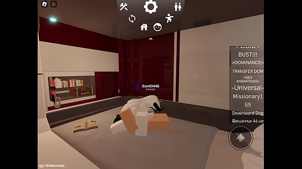 Fucking a Horny Bitch On Roblox