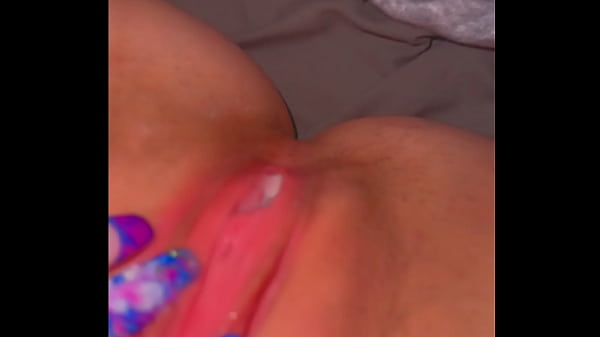Teen pussy rub