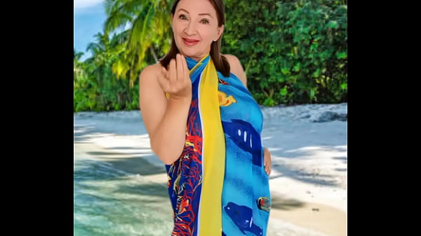 Beach Beats: Granny With Huge Tits Sexy StripDance Delight