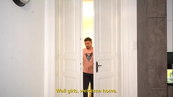 FFM SAVAGE THREESOME With Two Multiorgasmic Babes Getting Creampied