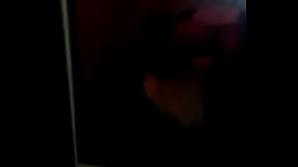 Mi vecina madura se venga de su marido infiel dándome unos ricos sectores de verga