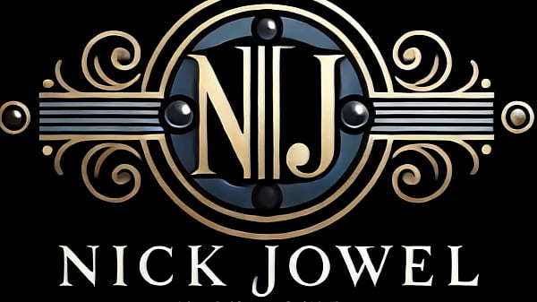 Boss Latina milf Carla Morelli fucks a big white cock