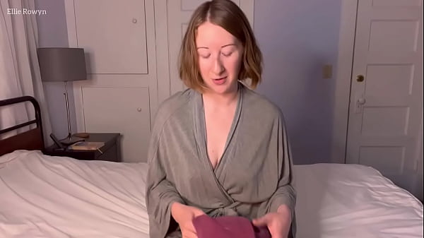 Jerking Off Your Tiny Dick With Step-Mommy Ellie Rowyn