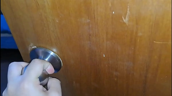 Me follo el tremendo culo de mi hermanastra haciendome un rico masaje HISTORIA COMPLETA