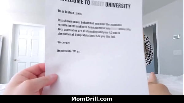 Paisley and Vanessa Have a Passionate Threesome to Celebrate the Occasion – momdrill