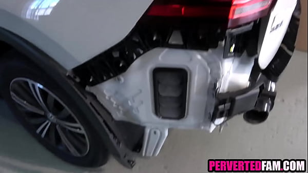 Step daughter has no choice but to fuck step dad