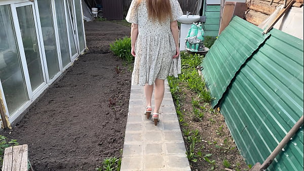 Fucking a Russian beauty in the countryside in nature