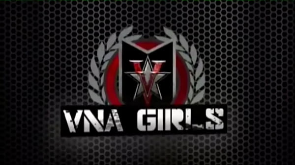 Jenna Foxx Rides Sex Machine As Vicky & Sunny Lane Play With Her Tits!