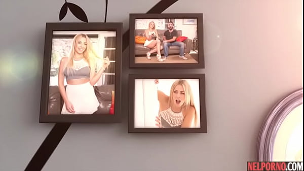 in bath tub with sexy women