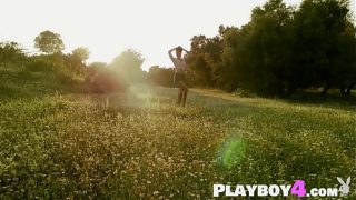 Sweet Anetta Keys exposing hot body so sexy MILF Anetta Keys enjoyed hot striptease