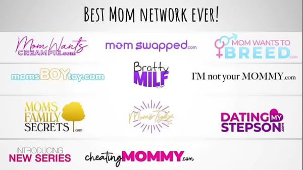 Bigtits coach needs her star player , Hookup Tonight on Nude26.com