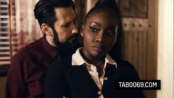 Hot ebony real estate agent Osa Lovely having sex with her client to get the deal