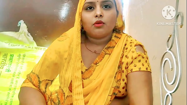 Indian Desi bhabhi fuking neighbour boy’s